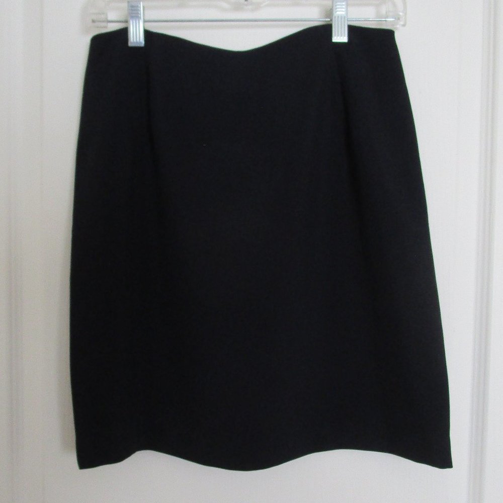 black mini skirt
